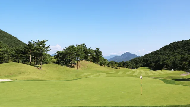파인힐스CC 클럽하우스 파인힐스CC 그린피 1박2일 패키지 예약 안내